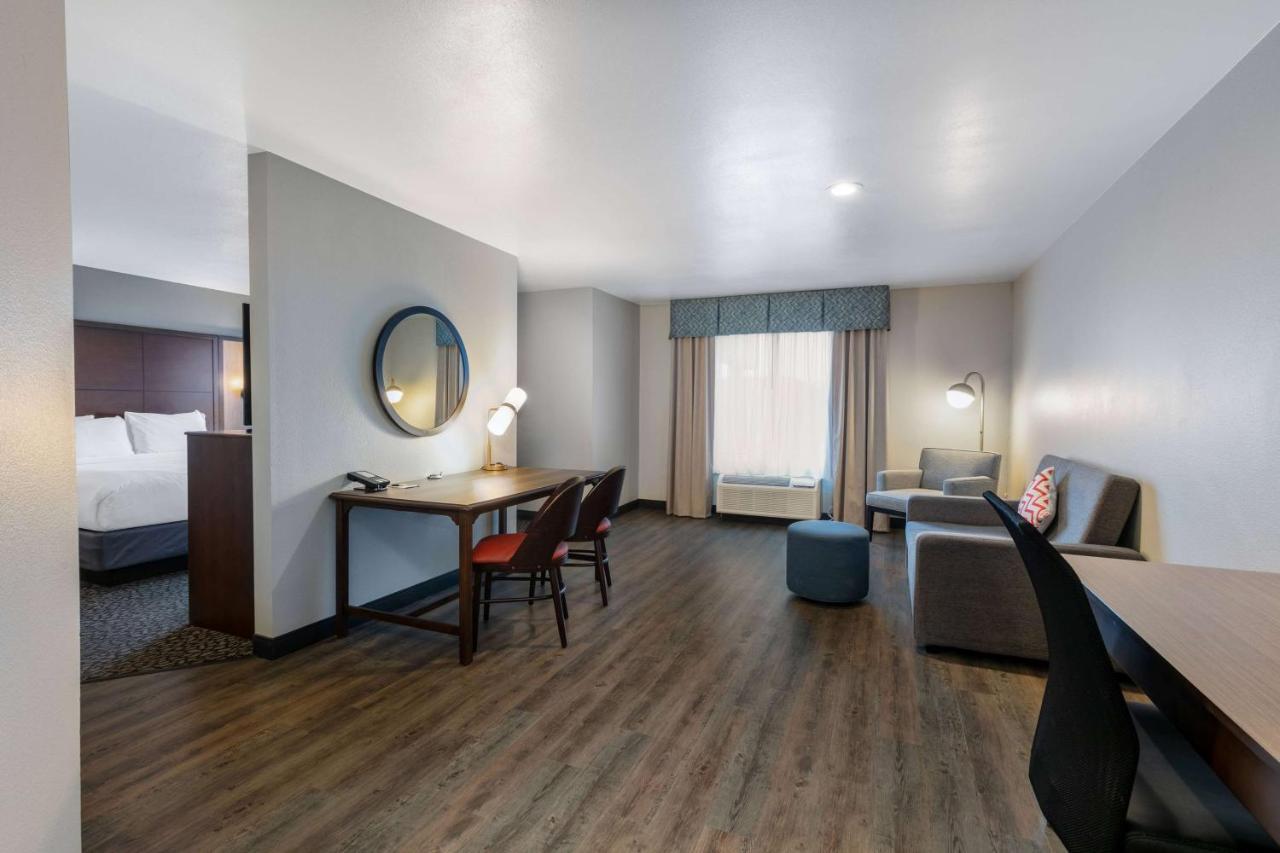 Hotel Wingate By Wyndham - Dfw North Irving Zewnętrze zdjęcie